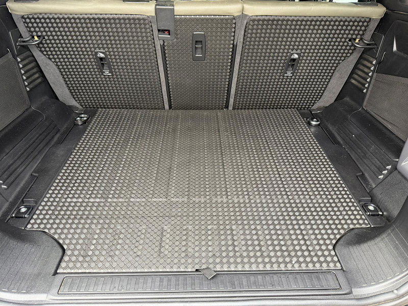 Land Rover DEFENDER 110 2.0 SD4 S SUV 5dr Diesel Auto 4WD Euro 6 (s/s) (200 ps) 5dr Automatic 2025