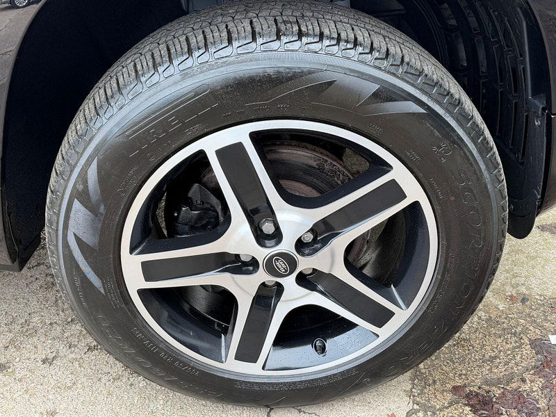 Land Rover DEFENDER 110 3.0 D250 MHEV SE Auto 4WD Euro 6 (s/s) 5dr 5dr Automatic 2026