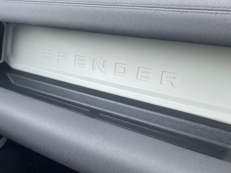 Land Rover DEFENDER 110 3.0 D250 MHEV SE Auto 4WD Euro 6 (s/s) 5dr 5dr Automatic 2025