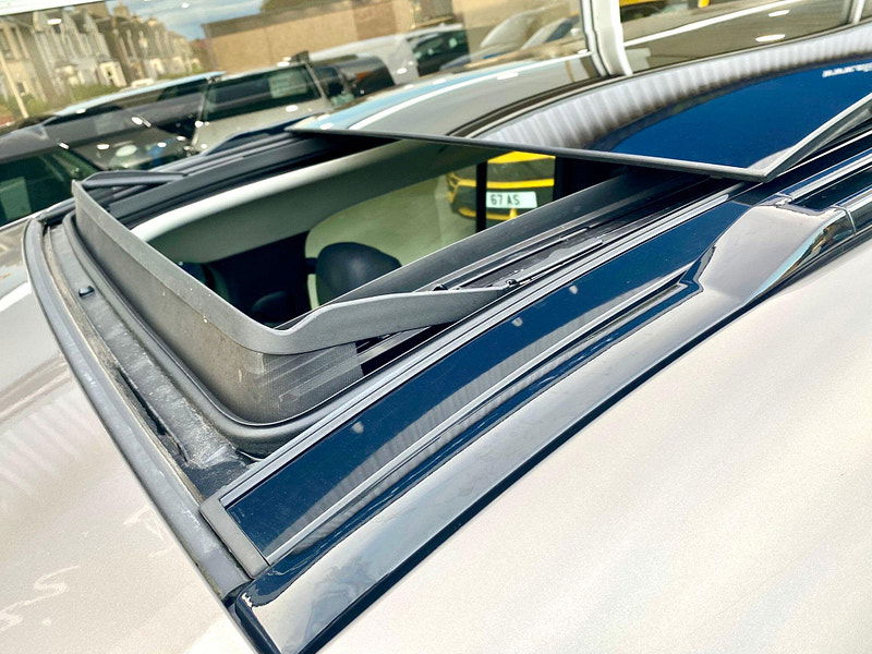 Land Rover DEFENDER 110 3.0 D250 MHEV SE Auto 4WD Euro 6 (s/s) 5dr 5dr Automatic 2025