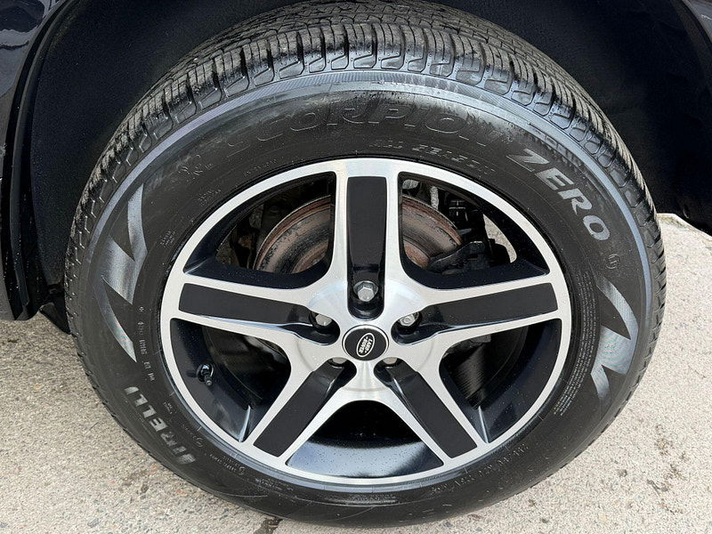 Land Rover DEFENDER 110 3.0 D250 MHEV SE Auto 4WD Euro 6 (s/s) 5dr 5dr Automatic 2026