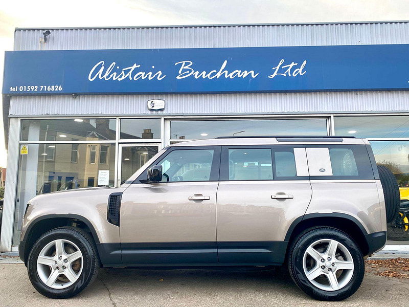 Land Rover DEFENDER 110 3.0 D250 MHEV SE Auto 4WD Euro 6 (s/s) 5dr 5dr Automatic 2025