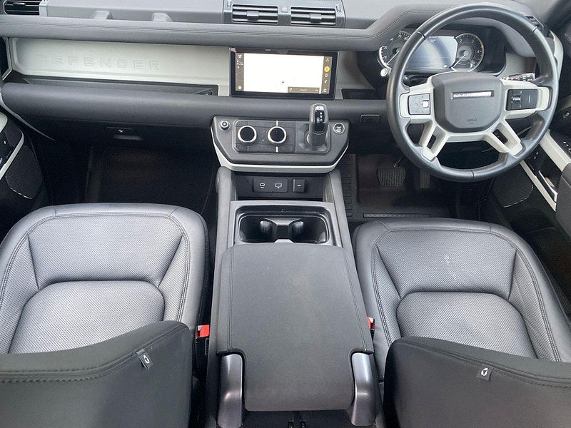 Land Rover DEFENDER 110 3.0 D250 MHEV SE Auto 4WD Euro 6 (s/s) 5dr 5dr Automatic 2025
