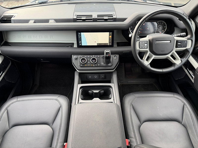 Land Rover DEFENDER 110 3.0 D250 MHEV SE Auto 4WD Euro 6 (s/s) 5dr 5dr Automatic 2026