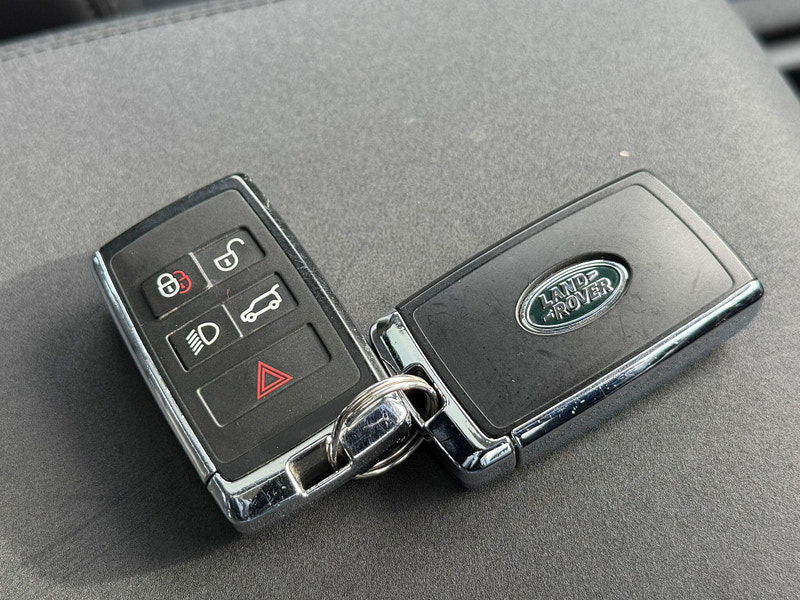 Land Rover DEFENDER 110 3.0 D250 MHEV SE Auto 4WD Euro 6 (s/s) 5dr 5dr Automatic 2026