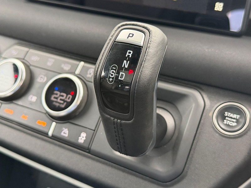 Land Rover DEFENDER 110 3.0 D250 MHEV SE Auto 4WD Euro 6 (s/s) 5dr 5dr Automatic 2026