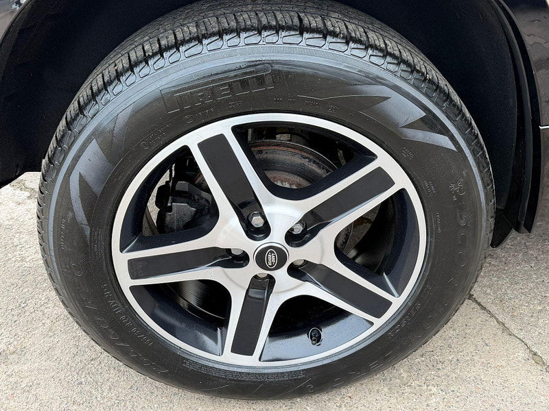 Land Rover DEFENDER 110 3.0 D250 MHEV SE Auto 4WD Euro 6 (s/s) 5dr 5dr Automatic 2026