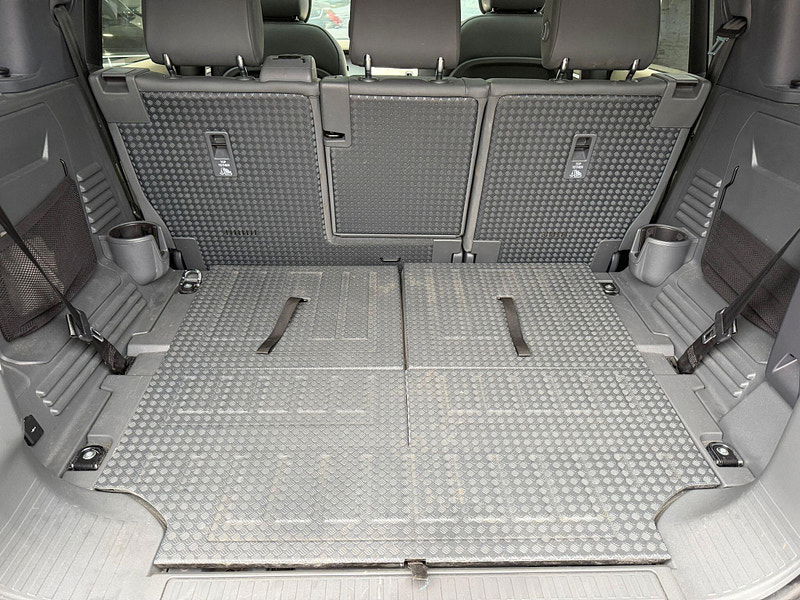 Land Rover DEFENDER 110 3.0 D250 MHEV X-Dynamic HSE SUV 5dr Diesel Auto 4WD Euro 6 (s/s) (250 ps) 5dr Automatic 2026