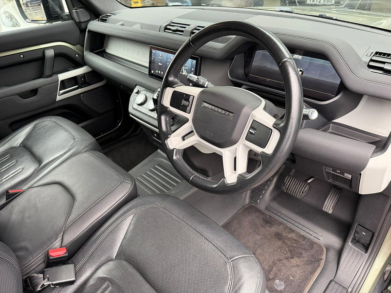 Land Rover Defender 90 3.0 D250 MHEV First Edition SUV 3dr Diesel Auto 4WD Euro 6 (s/s) (250 ps) 3dr Automatic 2026