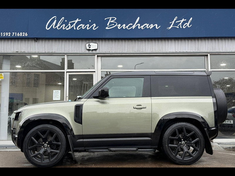 Land Rover Defender 90 3.0 D250 MHEV First Edition SUV 3dr Diesel Auto 4WD Euro 6 (s/s) (250 ps) 3dr Automatic 2026