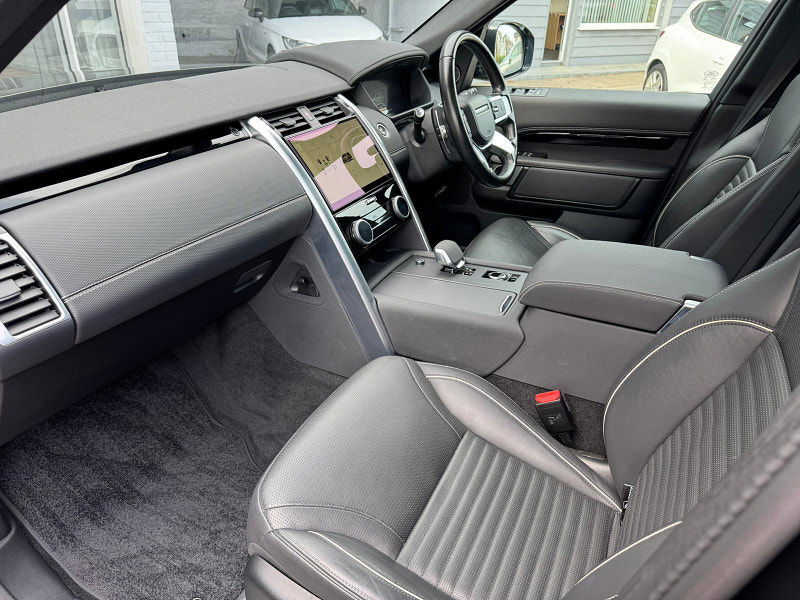 Land Rover DISCOVERY 3.0 D300 MHEV Metropolitan Edition SUV 5dr Diesel Auto 4WD Euro 6 (s/s) (300 ps) 5dr Automatic 2025
