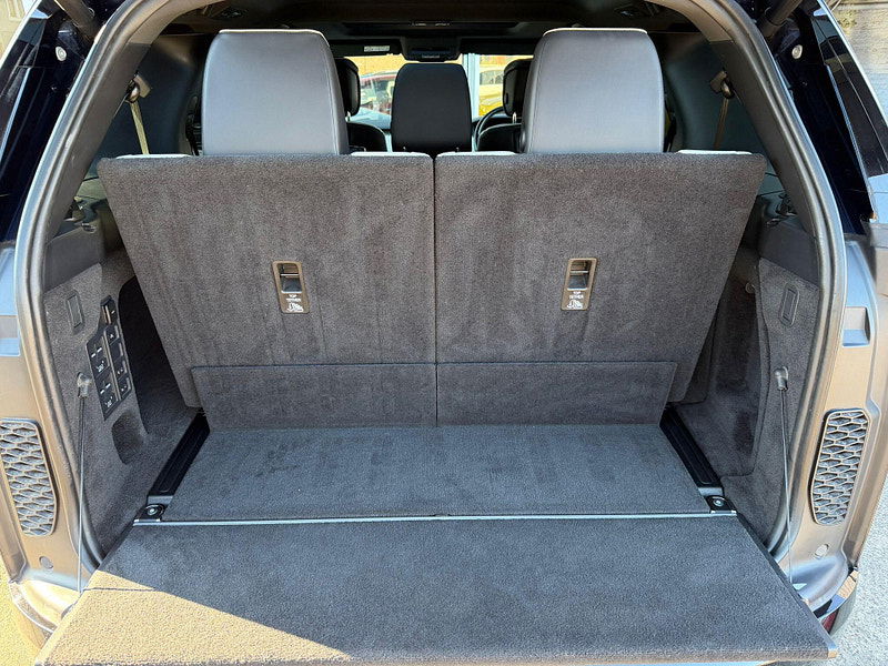 Land Rover DISCOVERY 3.0 D300 MHEV R-Dynamic HSE Auto 4WD Euro 6 (s/s) 5dr 5dr Automatic 2025