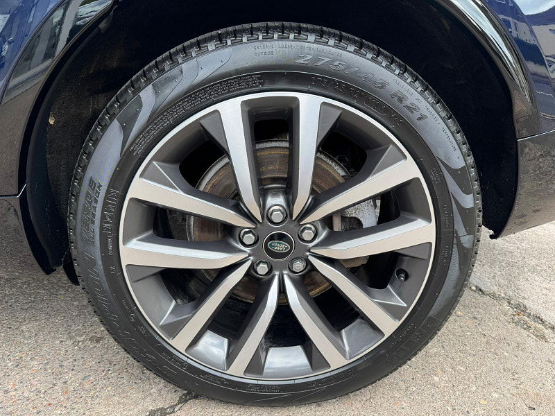 Land Rover DISCOVERY 3.0 D300 MHEV R-Dynamic SE Auto 4WD Euro 6 (s/s) 5dr 5dr Automatic 2025