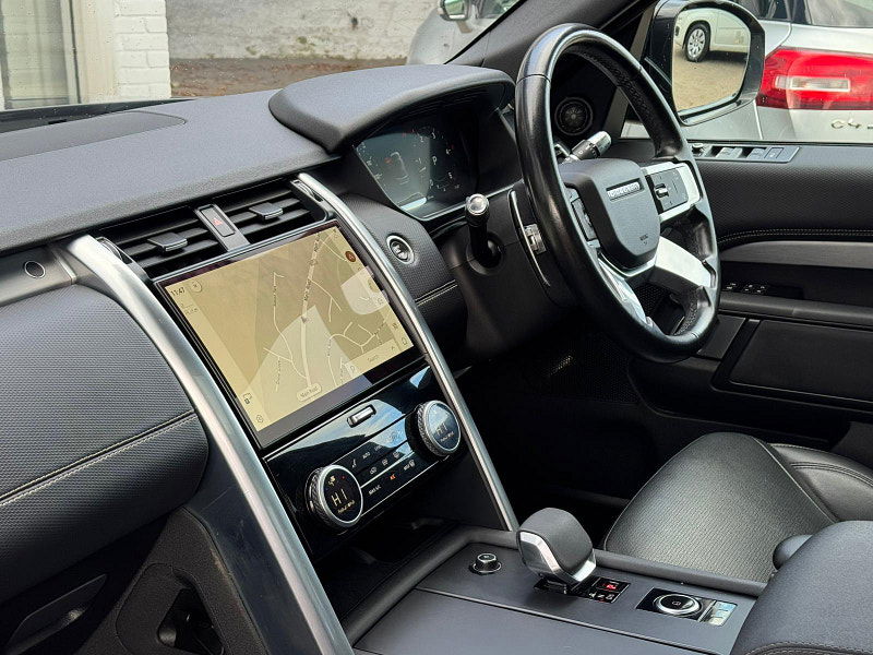 Land Rover DISCOVERY 3.0 D300 MHEV R-Dynamic SE Auto 4WD Euro 6 (s/s) 5dr 5dr Automatic 2025
