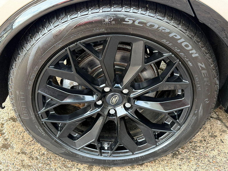 Land Rover DISCOVERY 3.0 D300 MHEV R-Dynamic SE Auto 4WD Euro 6 (s/s) 5dr 5dr Automatic 2026