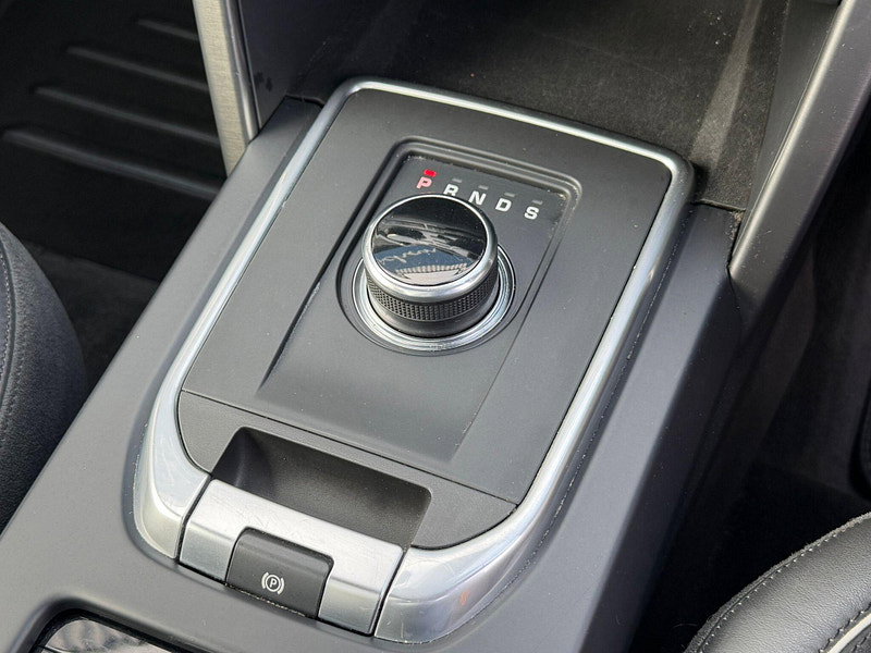 Land Rover Discovery Sport 2.0 Si4 HSE Dynamic Lux SUV 5dr Petrol Auto 4WD Euro 6 (s/s) (290 bhp) 5dr Automatic 2026