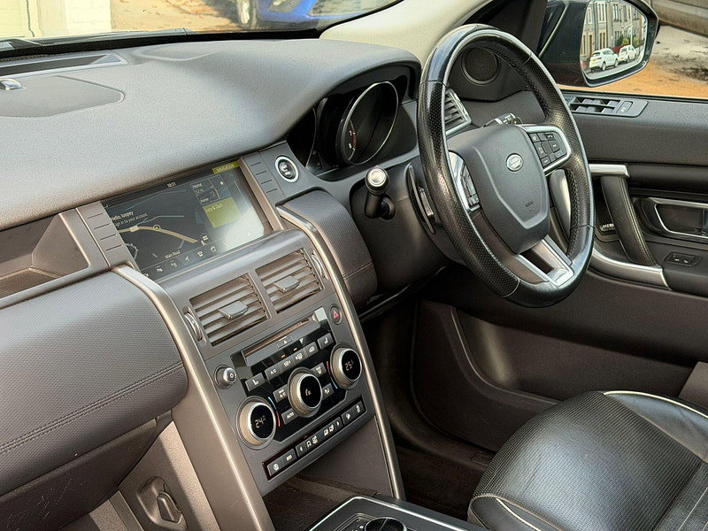 Land Rover Discovery Sport 2.0 Si4 HSE Dynamic Lux SUV 5dr Petrol Auto 4WD Euro 6 (s/s) (290 bhp) 5dr Automatic 2026