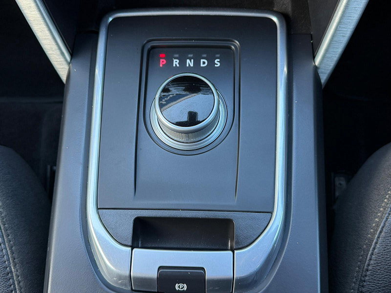 Land Rover Discovery Sport 2.0 TD4 HSE Black Auto 4WD Euro 6 (s/s) 5dr 5dr Automatic 2026