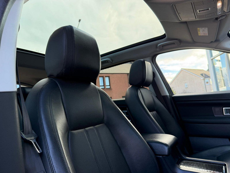 Land Rover Discovery Sport 2.0 TD4 HSE Black Auto 4WD Euro 6 (s/s) 5dr 5dr Automatic 2026