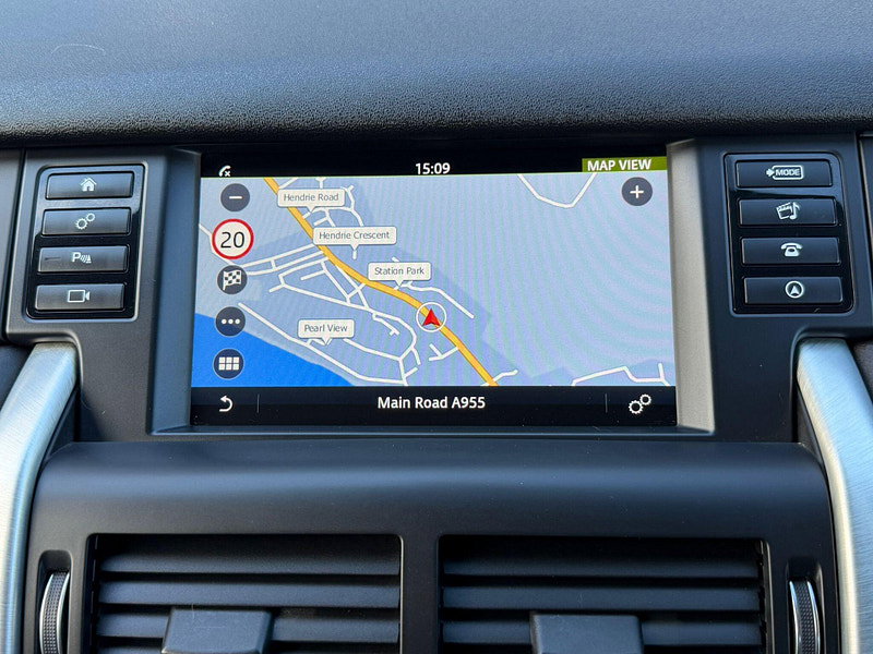 Land Rover Discovery Sport 2.0 TD4 HSE Black Auto 4WD Euro 6 (s/s) 5dr 5dr Automatic 2026