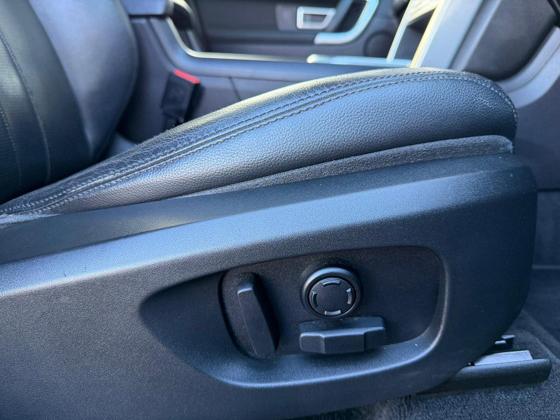 Land Rover Discovery Sport 2.0 TD4 HSE Black Auto 4WD Euro 6 (s/s) 5dr 5dr Automatic 2026