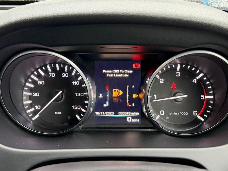 Land Rover Discovery Sport 2.0 TD4 SE Tech 4WD Euro 6 (s/s) 5dr 5dr Manual 2025