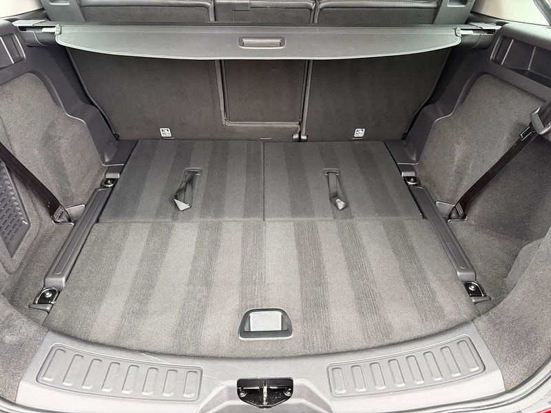 Land Rover Discovery Sport 2.0 TD4 SE Tech 4WD Euro 6 (s/s) 5dr 5dr Manual 2025