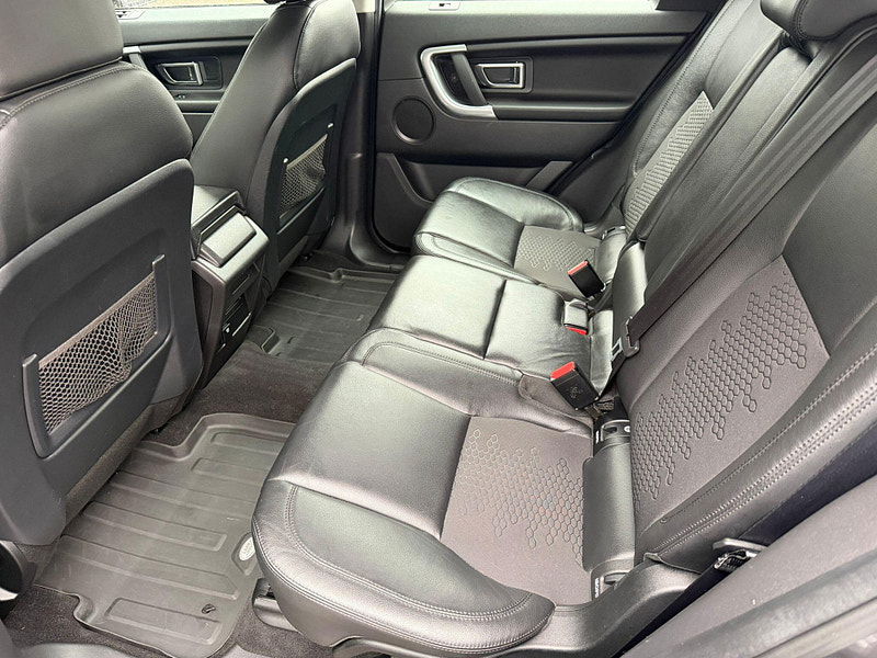 Land Rover Discovery Sport 2.0 TD4 SE Tech 4WD Euro 6 (s/s) 5dr 5dr Manual 2025