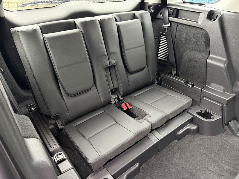 Land Rover Discovery Sport 2.0 TD4 SE Tech 4WD Euro 6 (s/s) 5dr 5dr Manual 2025