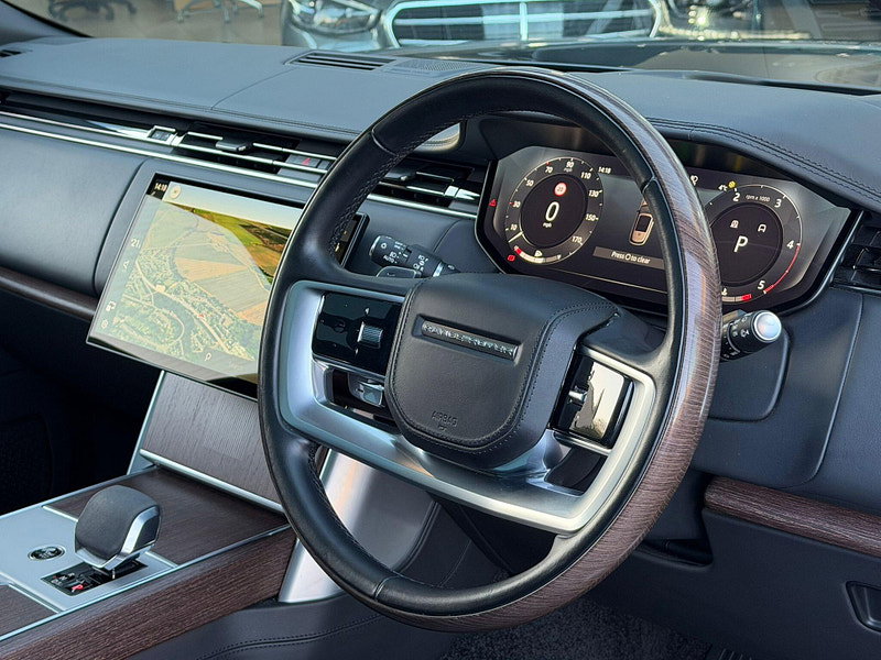 Land Rover Range Rover 3.0 D350 MHEV Autobiography SUV 5dr Diesel Auto 4WD Euro 6 (s/s) (LWB, 7Seat) (350 ps) 5dr Automatic 2026