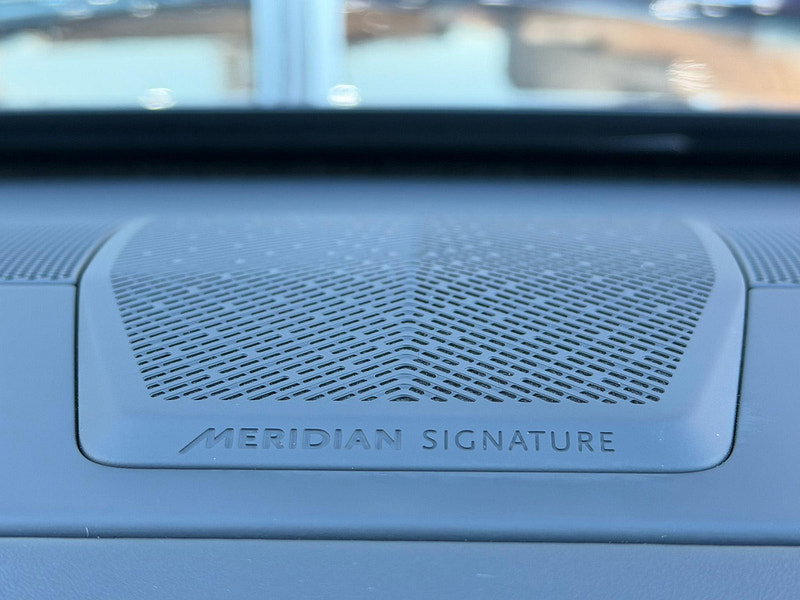 Land Rover Range Rover 3.0 D350 MHEV Autobiography SUV 5dr Diesel Auto 4WD Euro 6 (s/s) (LWB, 7Seat) (350 ps) 5dr Automatic 2026