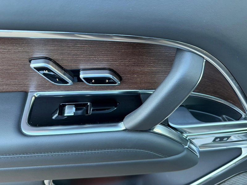 Land Rover Range Rover 3.0 D350 MHEV Autobiography SUV 5dr Diesel Auto 4WD Euro 6 (s/s) (LWB, 7Seat) (350 ps) 5dr Automatic 2026