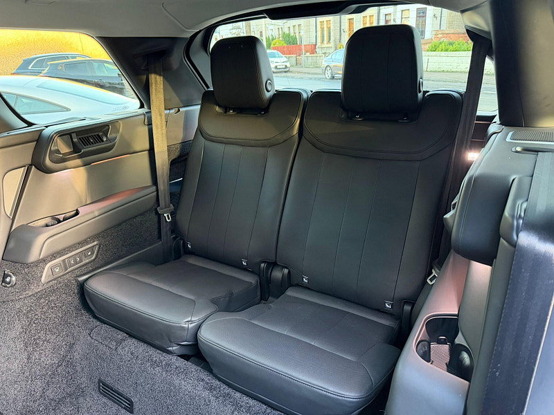 Land Rover Range Rover 3.0 D350 MHEV Autobiography SUV 5dr Diesel Auto 4WD Euro 6 (s/s) (LWB, 7Seat) (350 ps) 5dr Automatic 2026