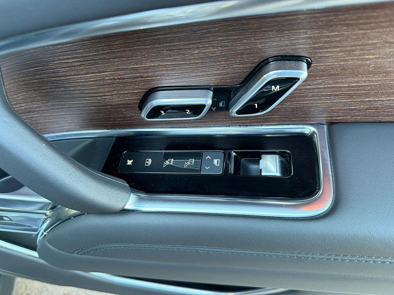 Land Rover Range Rover 3.0 D350 MHEV Autobiography SUV 5dr Diesel Auto 4WD Euro 6 (s/s) (LWB, 7Seat) (350 ps) 5dr Automatic 2026