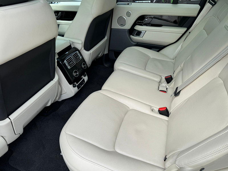 Land Rover Range Rover 3.0 D350 MHEV Vogue SE Auto 4WD Euro 6 (s/s) 5dr 5dr Automatic 2025