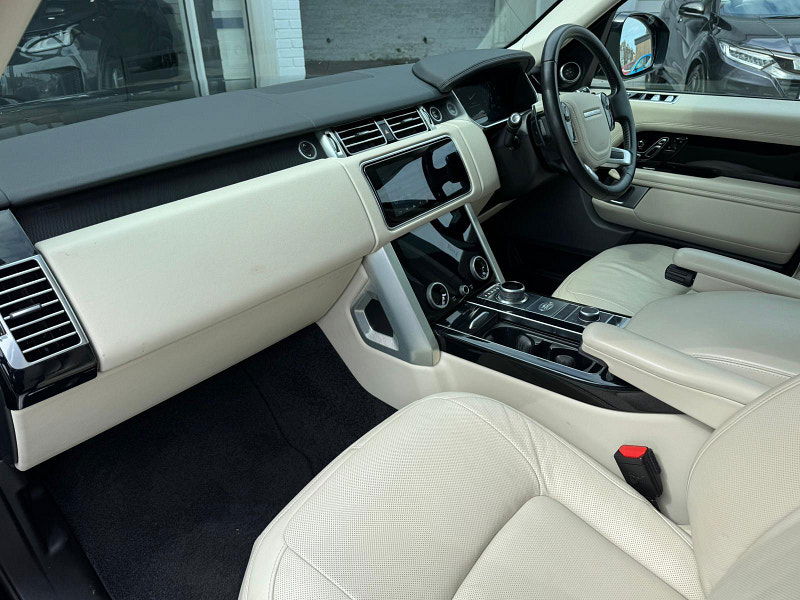 Land Rover Range Rover 3.0 D350 MHEV Vogue SE Auto 4WD Euro 6 (s/s) 5dr 5dr Automatic 2025