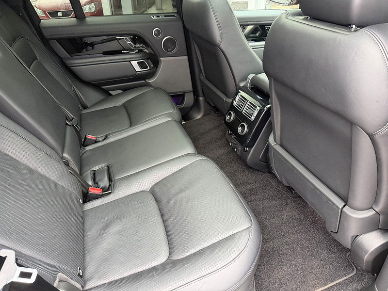 Land Rover Range Rover 3.0 SD V6 Vogue Auto 4WD Euro 6 (s/s) 5dr 5dr Automatic 2026