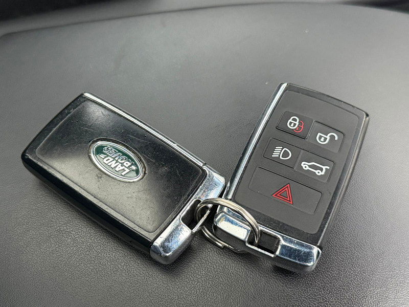 Land Rover Range Rover 3.0 SD V6 Vogue Auto 4WD Euro 6 (s/s) 5dr 5dr Automatic 2026