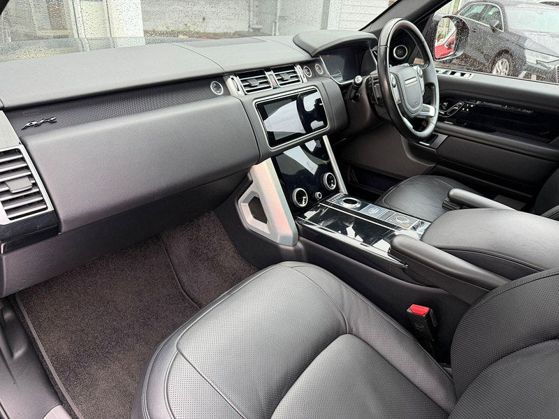Land Rover Range Rover 3.0 SD V6 Vogue Auto 4WD Euro 6 (s/s) 5dr 5dr Automatic 2026