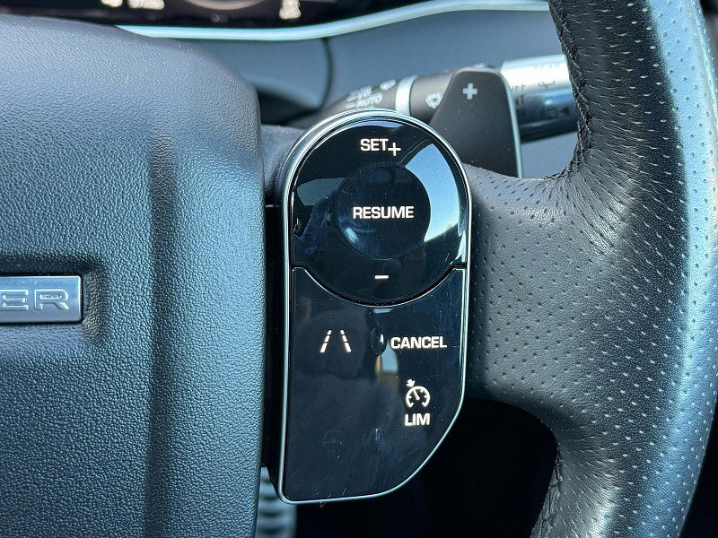 Land Rover Range Rover Evoque 2.0 D180 MHEV R-Dynamic SE Auto 4WD Euro 6 (s/s) 5dr 5dr Automatic 2025