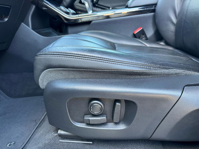 Land Rover Range Rover Evoque 2.0 D180 MHEV R-Dynamic SE Auto 4WD Euro 6 (s/s) 5dr 5dr Automatic 2025