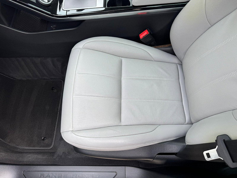 Land Rover Range Rover Evoque 2.0 D180 SE Auto 4WD Euro 6 (s/s) 5dr 5dr Automatic 2026