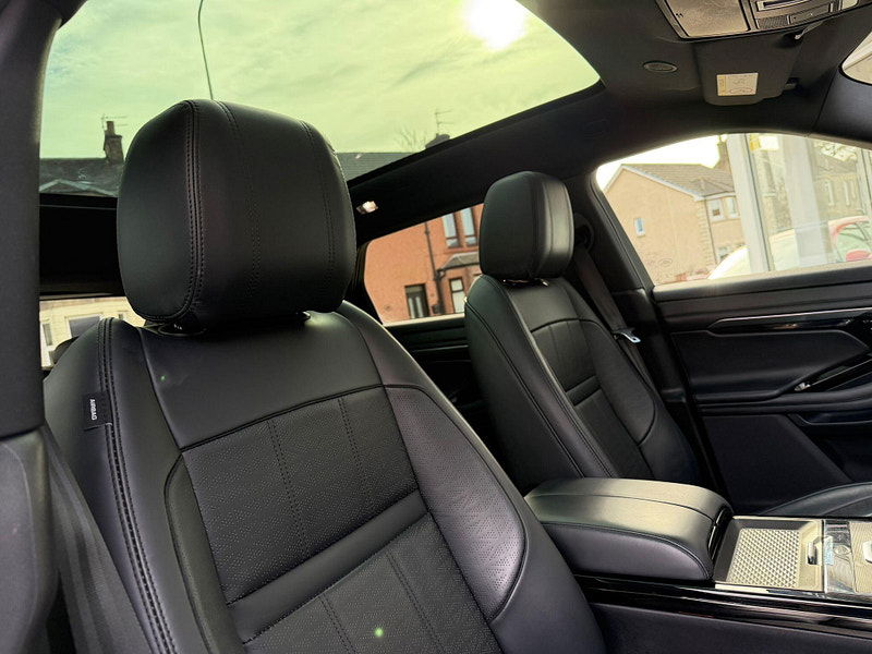 Land Rover Range Rover Evoque 2.0 D200 MHEV R-Dynamic HSE Auto 4WD Euro 6 (s/s) 5dr 5dr Automatic 2026