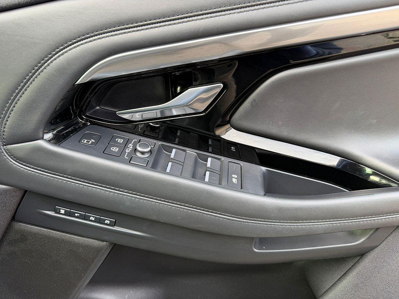 Land Rover Range Rover Evoque 2.0 D200 MHEV R-Dynamic HSE Auto 4WD Euro 6 (s/s) 5dr 5dr Automatic 2026