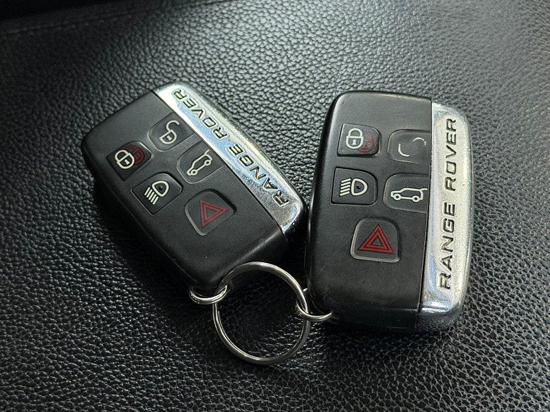 Land Rover Range Rover Evoque 2.2 SD4 Pure Tech 4WD Euro 5 (s/s) 5dr 5dr Manual 2025