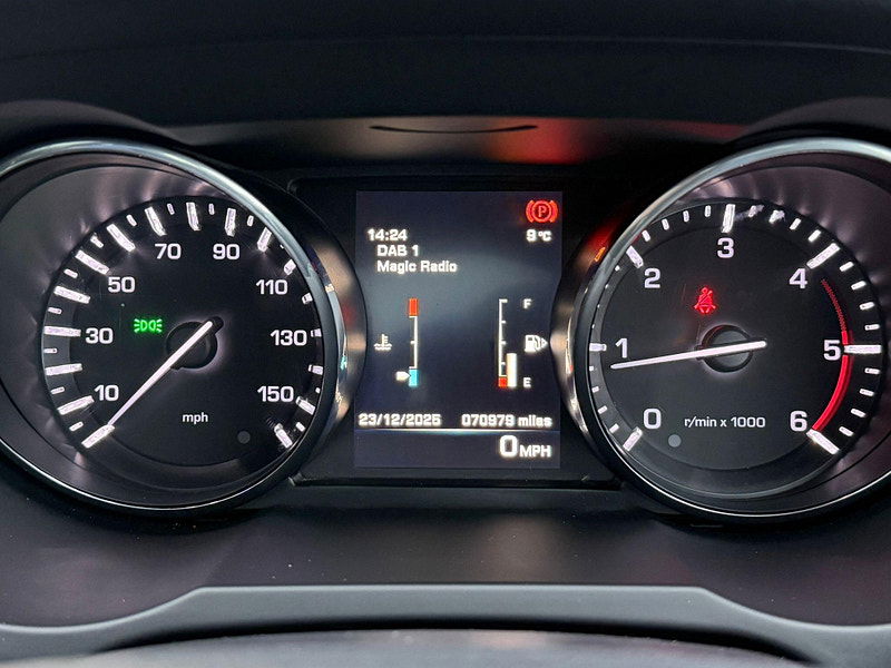 Land Rover Range Rover Evoque 2.2 SD4 Pure Tech 4WD Euro 5 (s/s) 5dr 5dr Manual 2025