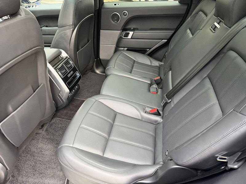 Land Rover Range Rover Sport 3.0 D300 MHEV HSE Silver Auto 4WD Euro 6 (s/s) 5dr 5dr Automatic 2026