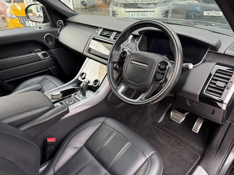 Land Rover Range Rover Sport 3.0 D300 MHEV HSE Silver Auto 4WD Euro 6 (s/s) 5dr 5dr Automatic 2026