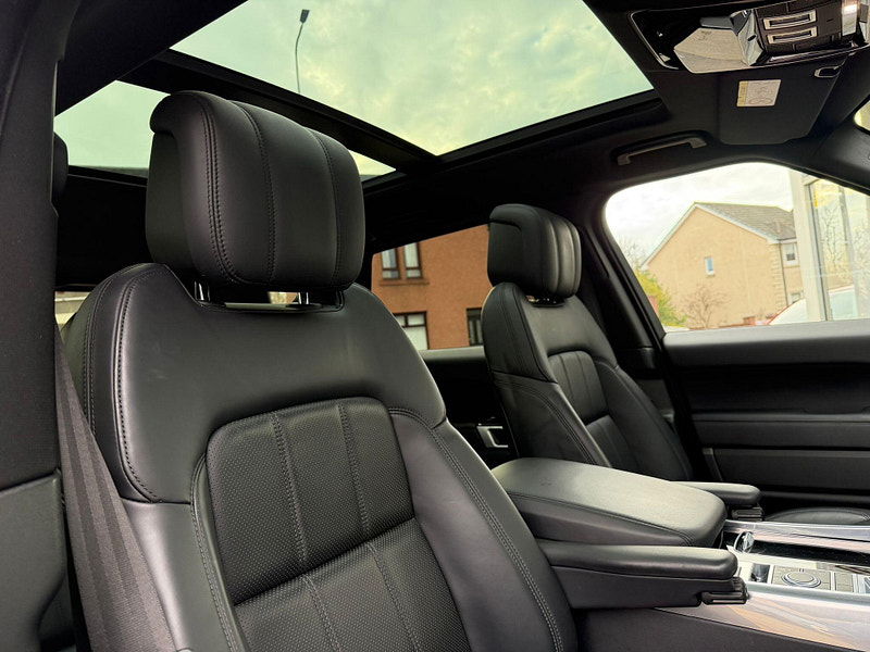 Land Rover Range Rover Sport 3.0 D300 MHEV HSE Silver Auto 4WD Euro 6 (s/s) 5dr 5dr Automatic 2026