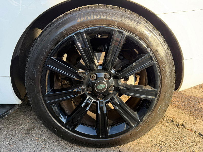 Land Rover Range Rover Sport 3.0 SD V6 HSE Dynamic Auto 4WD Euro 6 (s/s) 5dr 5dr Automatic 2025